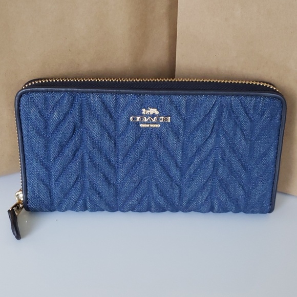 coach denim wallet